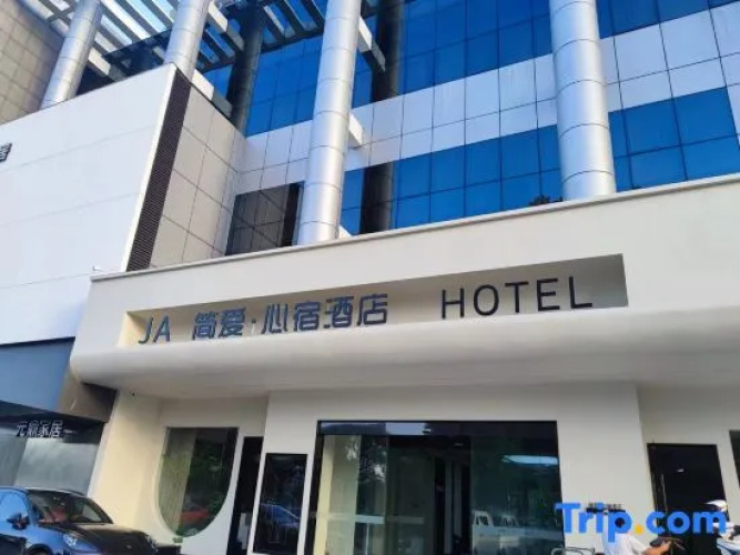Ja Hotel