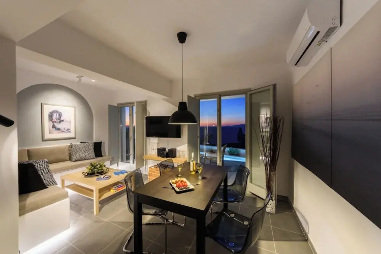 Astrea Suites Villa FinikiaSea View