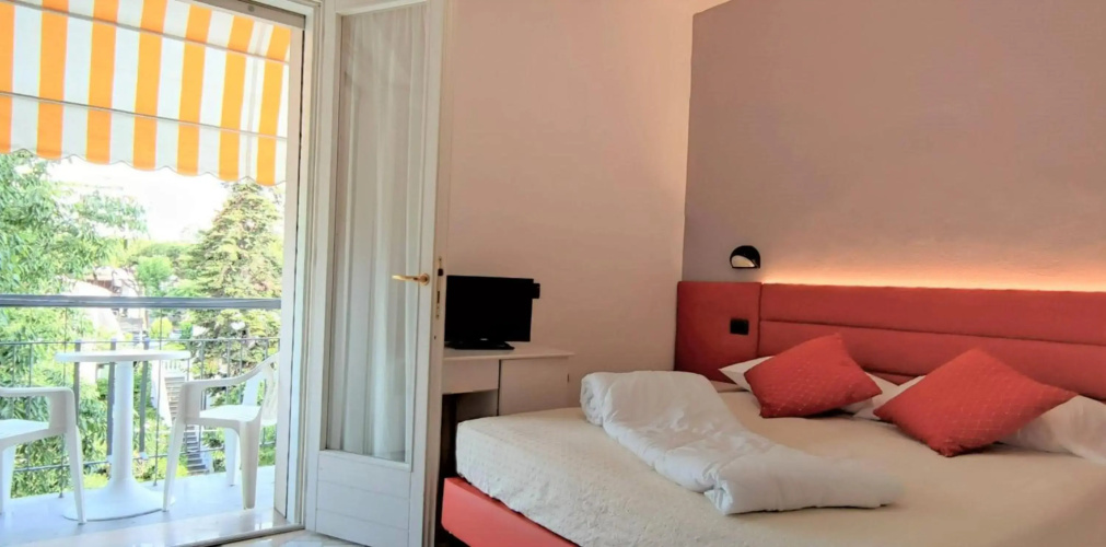 Hotel Villa Platani