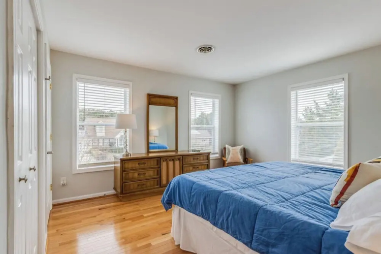 Eagle Drive 21