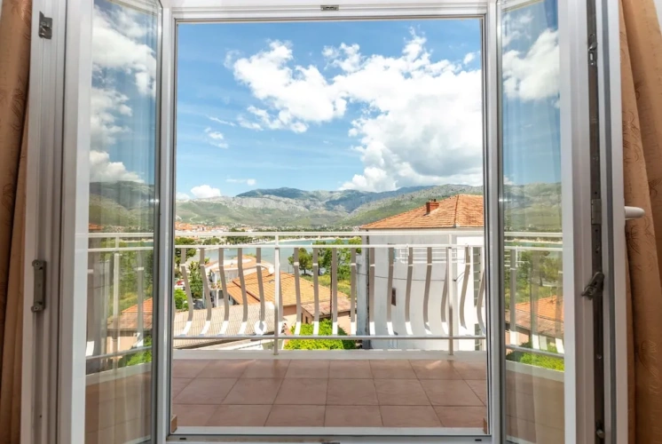 Standard Double room with balcony and with sea view