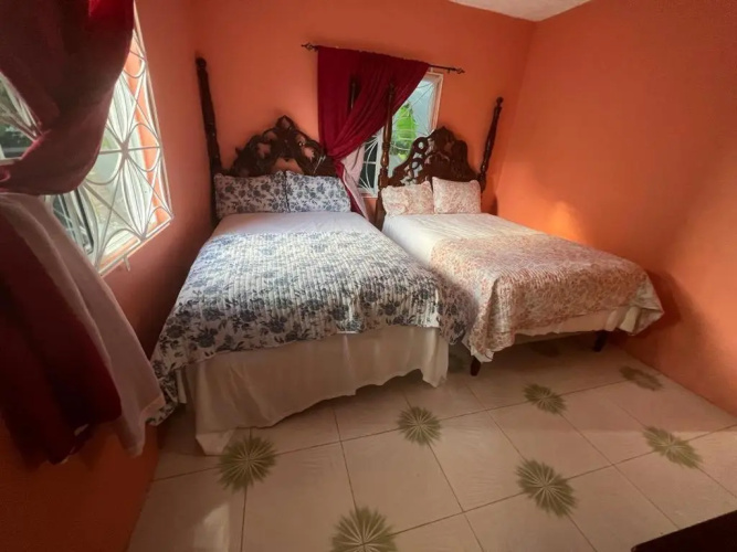 285 Coral Spring Falmouth