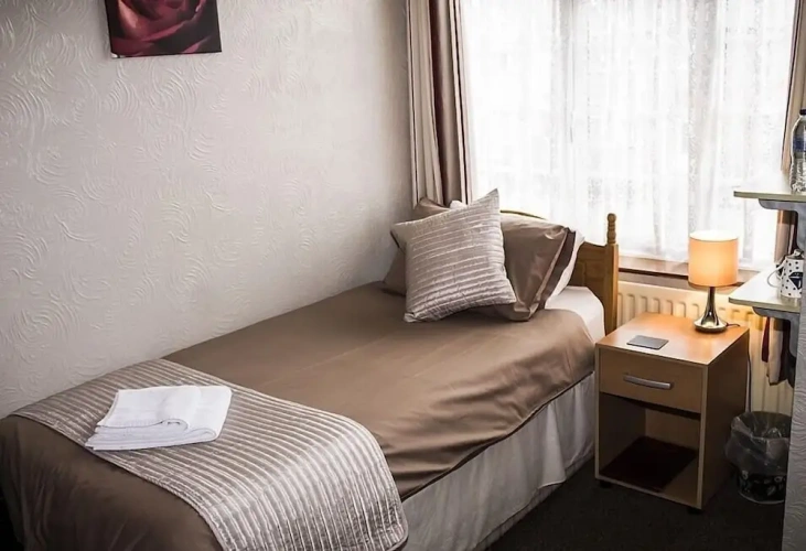 Economy Twin room