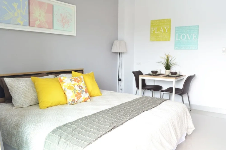 1 Bedroom Deluxe Double room with balcony