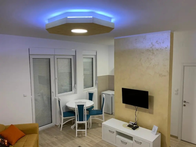 Airport View Apartments