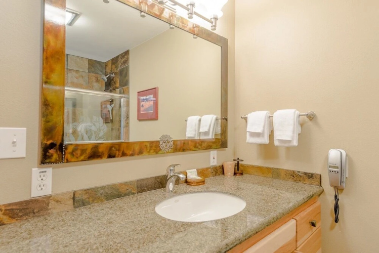Alpine Villa 24 - 2 Br Condo