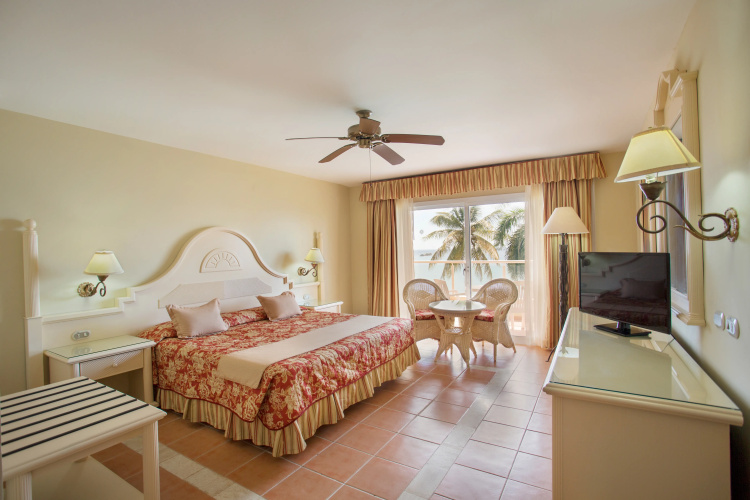 Eurostars Grand Cayacoa