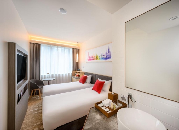 Superior Twin room