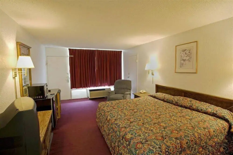 Americas Best Value Inn