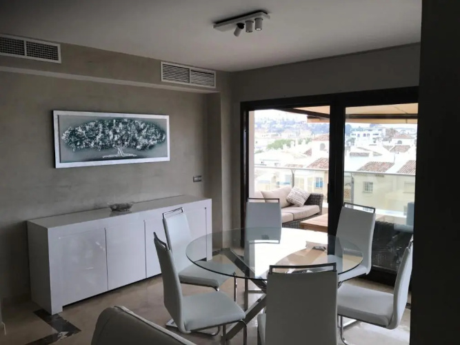 2218-Duplex first line beach with sea view