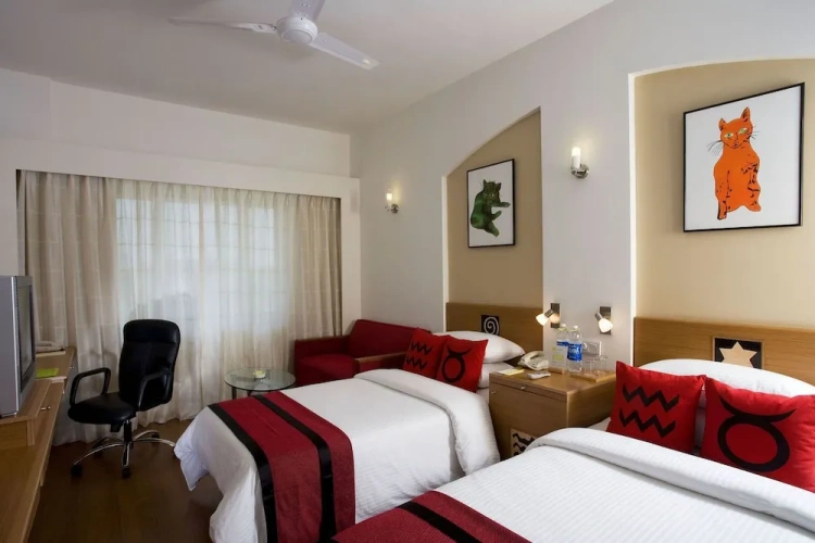 Executive Twin room with city view