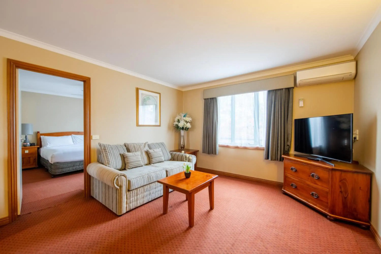 Gateway on Monash Boutique Hotel