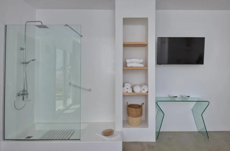 Eleon Suites new