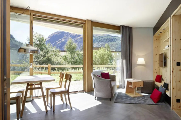 Alpine Lodge Chesa PlattnerOver view