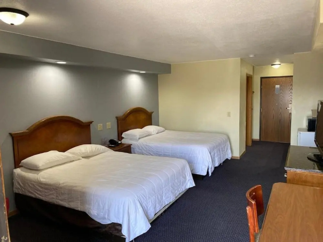Campus Inn Motel