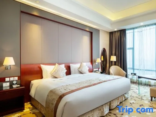 Deluxe Double Suite