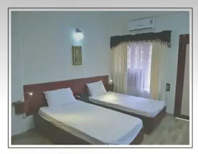 Queens Tourist Home