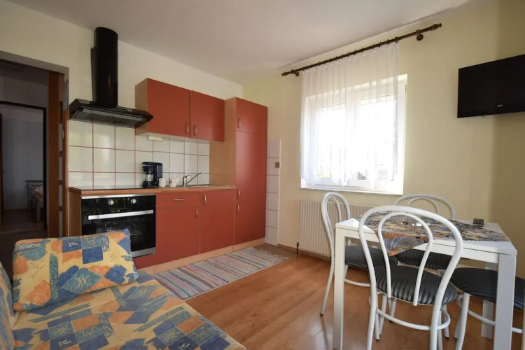 Apartments Frane