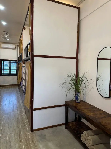 White Beach Hostel