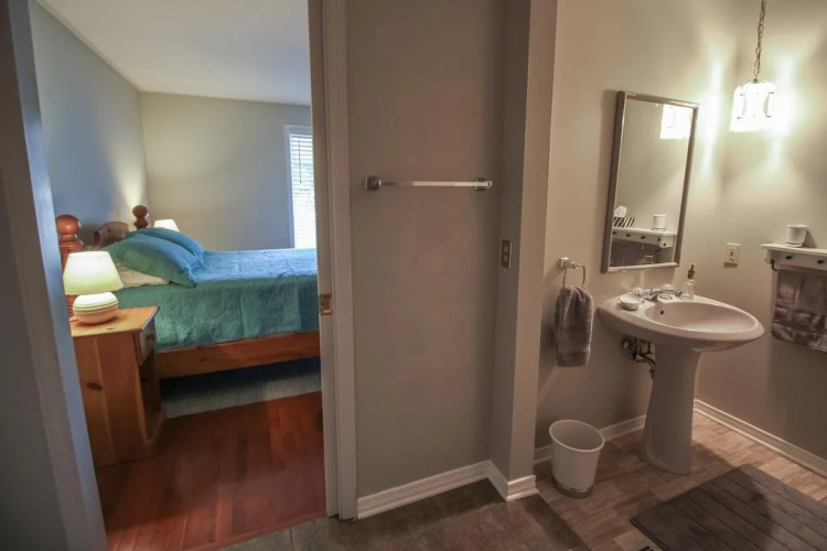 The Loyalist Bed & Breakfast