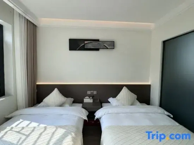 Luxury Twin room
