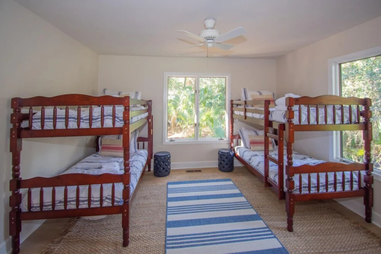 15 Pelican Cove