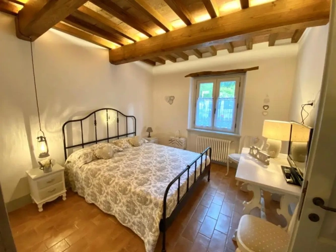 2 Bedrooms Cottage