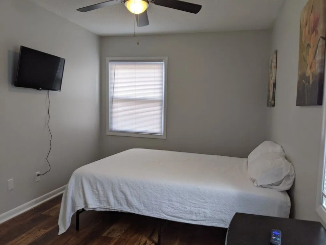 Ferry Street Suites