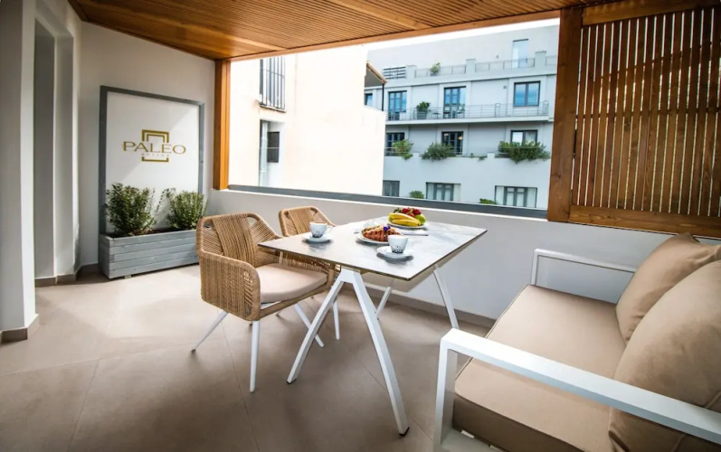 Paleo Suites