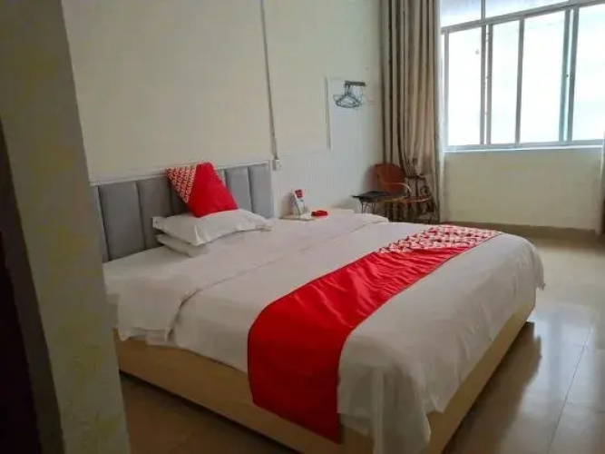 Baise Fujun Business Hotel