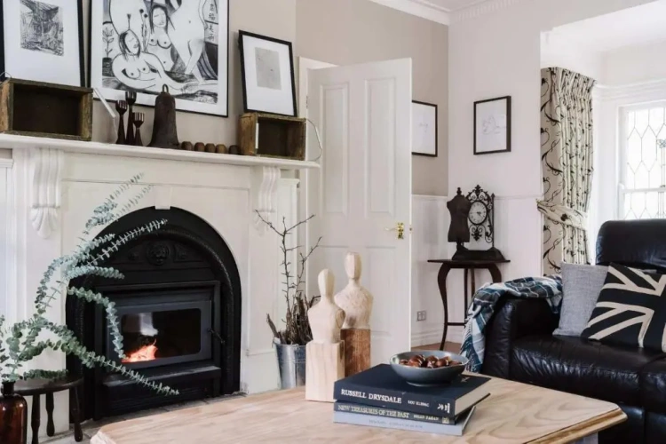 3 Bedrooms Cottage