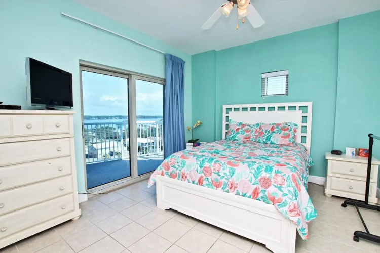 Crystal Tower 701 by Youngs Suncoast