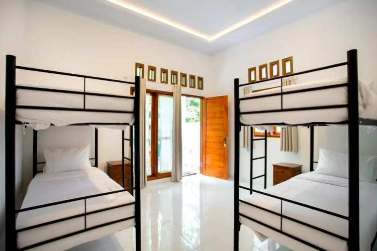 Bed in Dorm