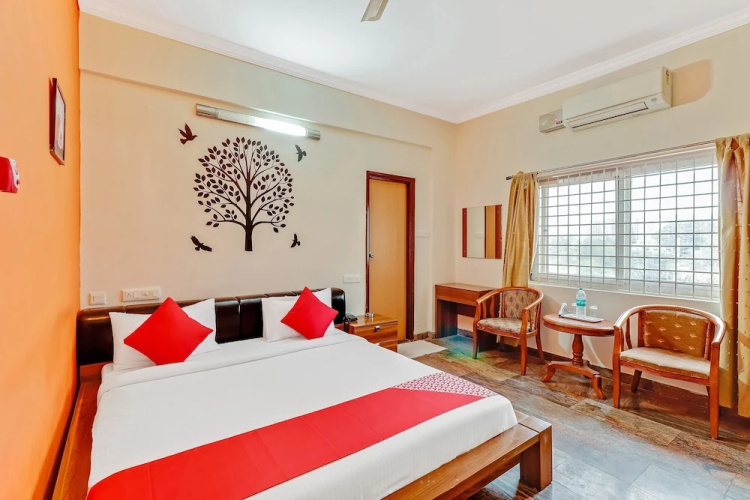 OYO 451 Goyal Residency
