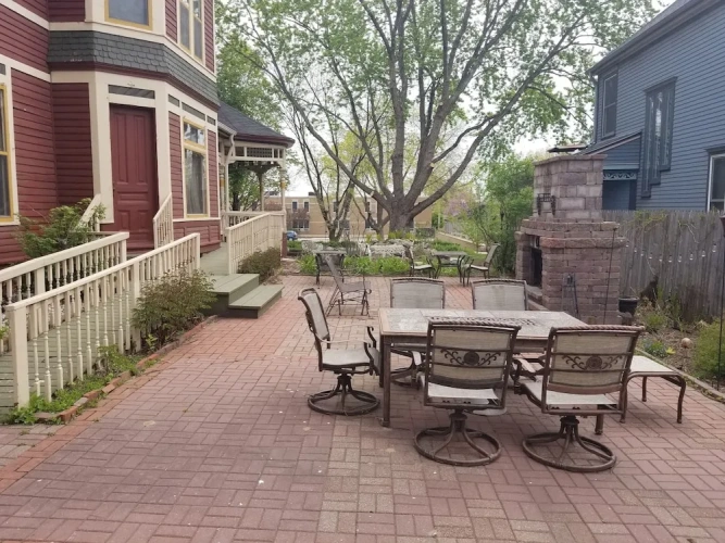 Standard Double room with courtyard view