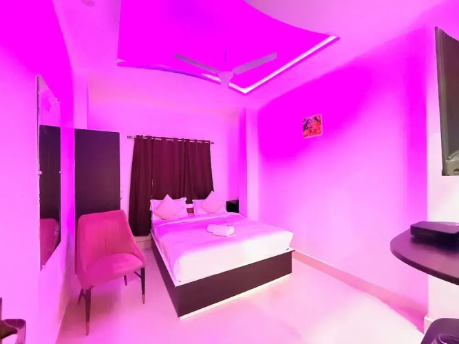 Hotel Aastha Inn