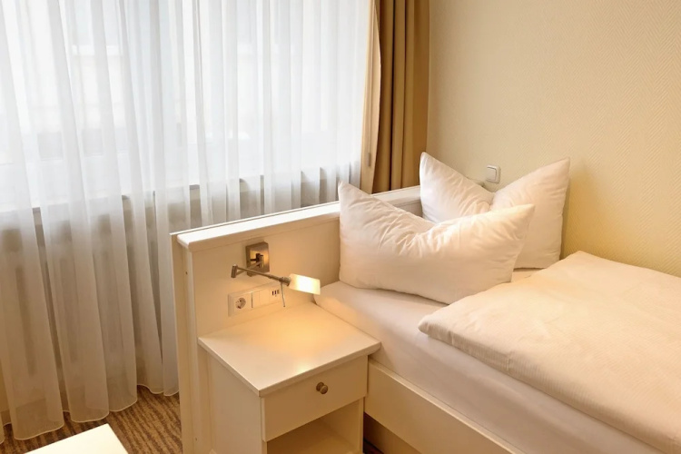 Intourhotel