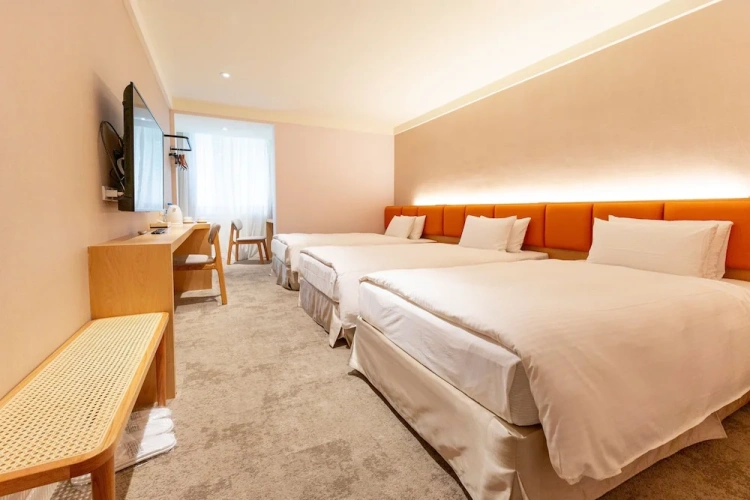 Premium Triple room