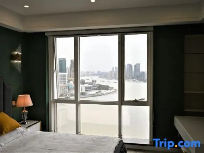 4 Bedrooms Deluxe Suite with river view