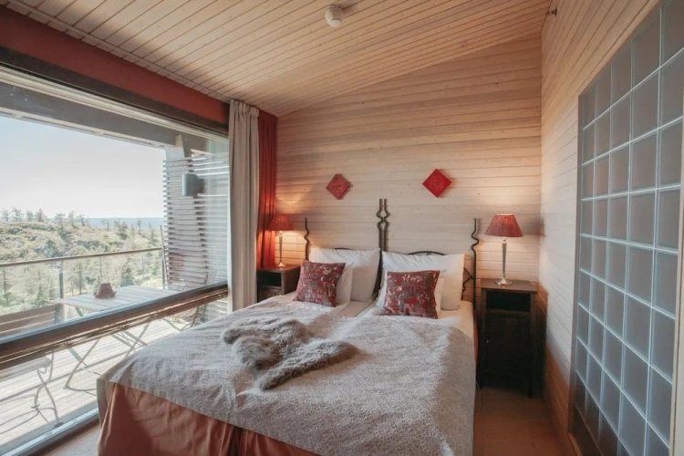 Standard Double room with land view