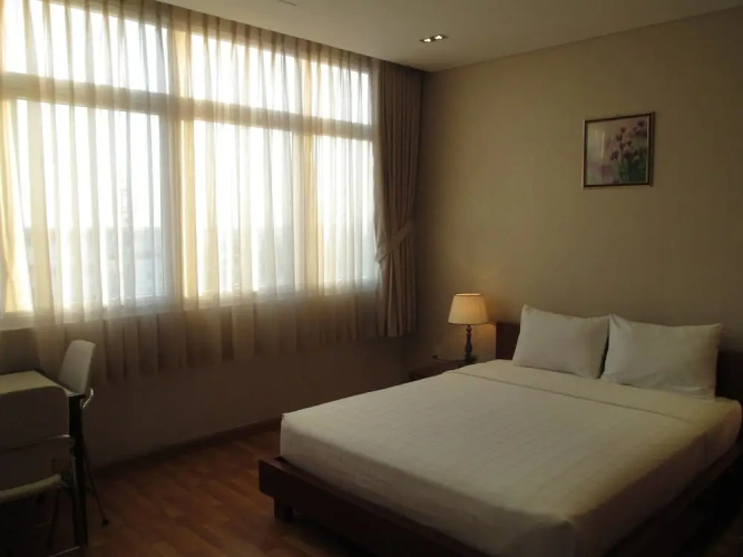 Deluxe Double room with city view