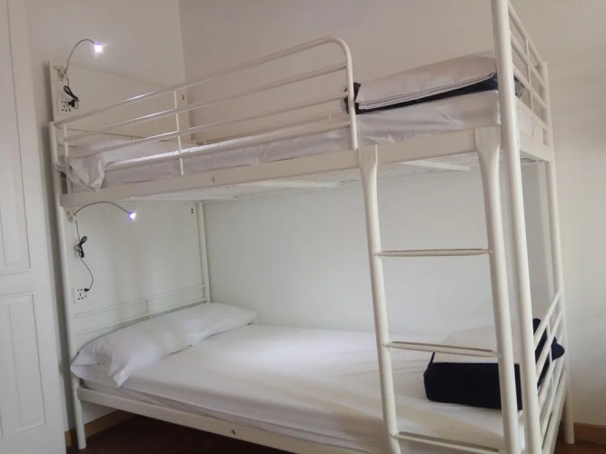 Albergue Cruces de Iria