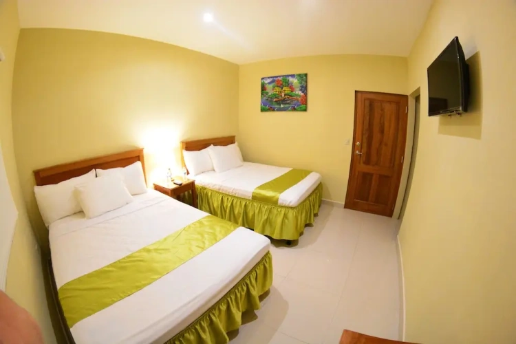 Standard Sextuple room
