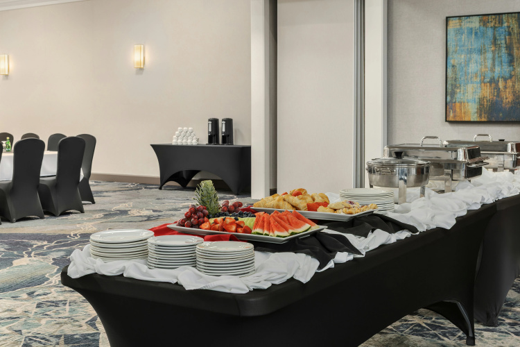 Holiday Inn Oakville (Centre) photo 13