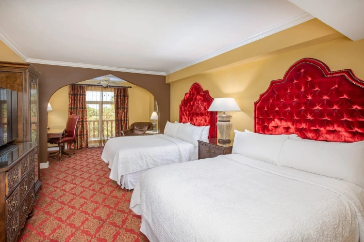 Premium Quadruple room