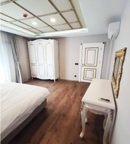 Azad Homes Unkapani