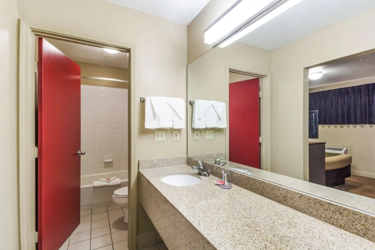 Sextuple Suite
