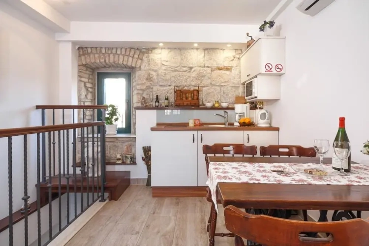 1 Bedroom Standard Duplex room