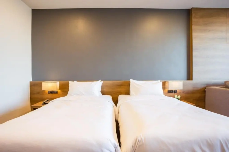 Executive Twin room with balcony
