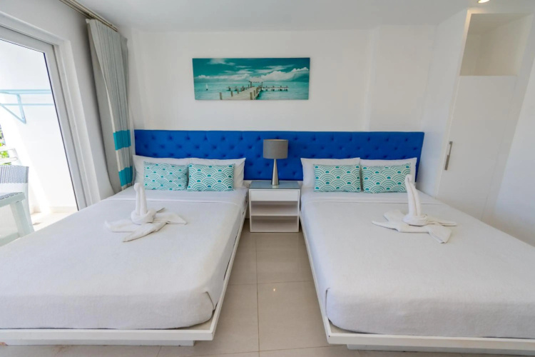Indila Boracay